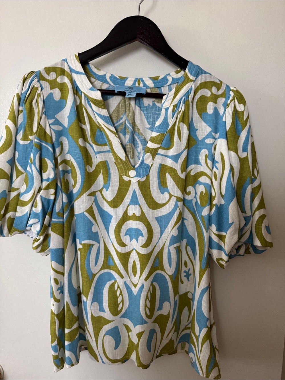 CeCe Olive, Blue & White Printed V-Neck Blouse